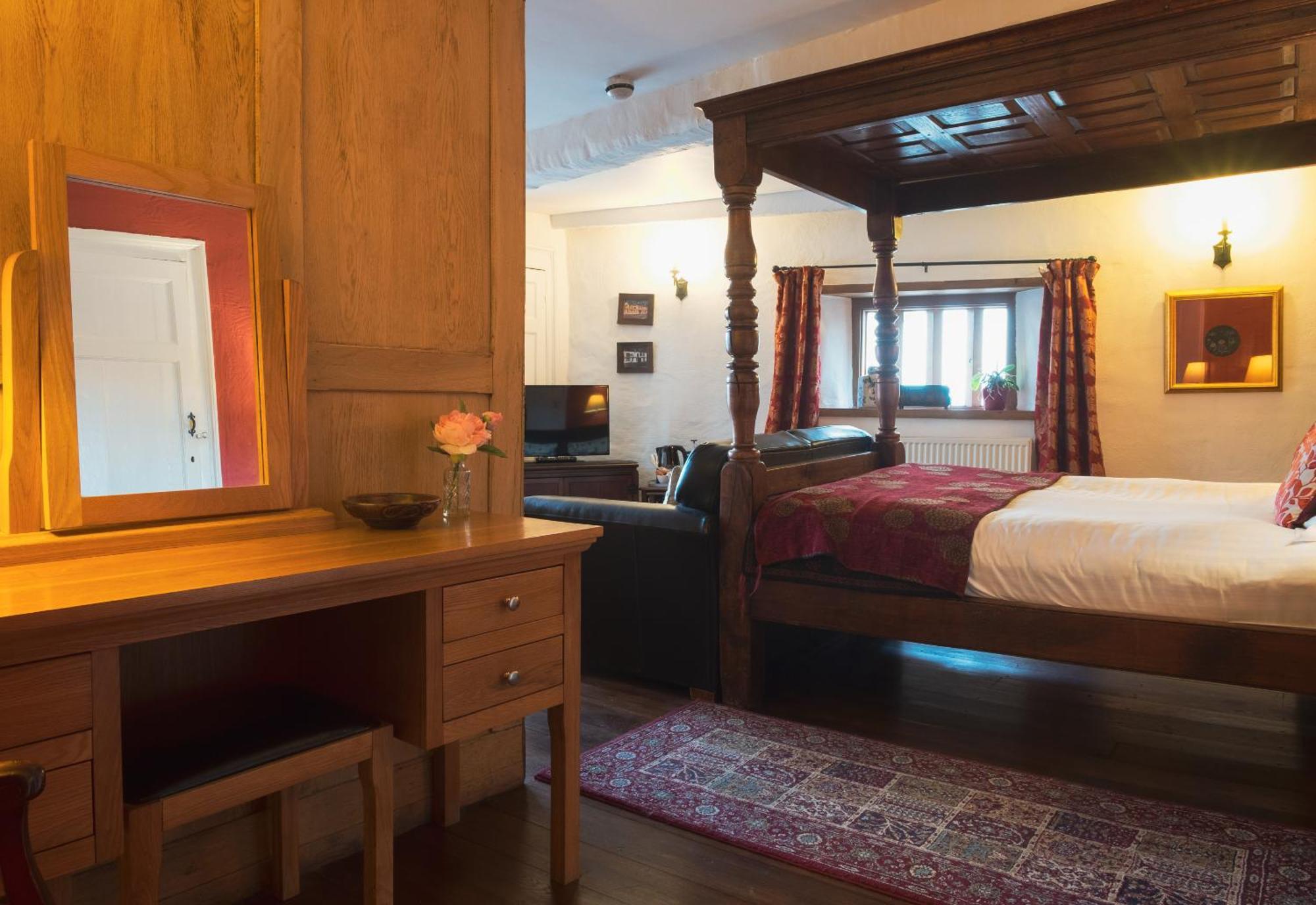 Kings Arms Hotel Abergavenny Zimmer foto