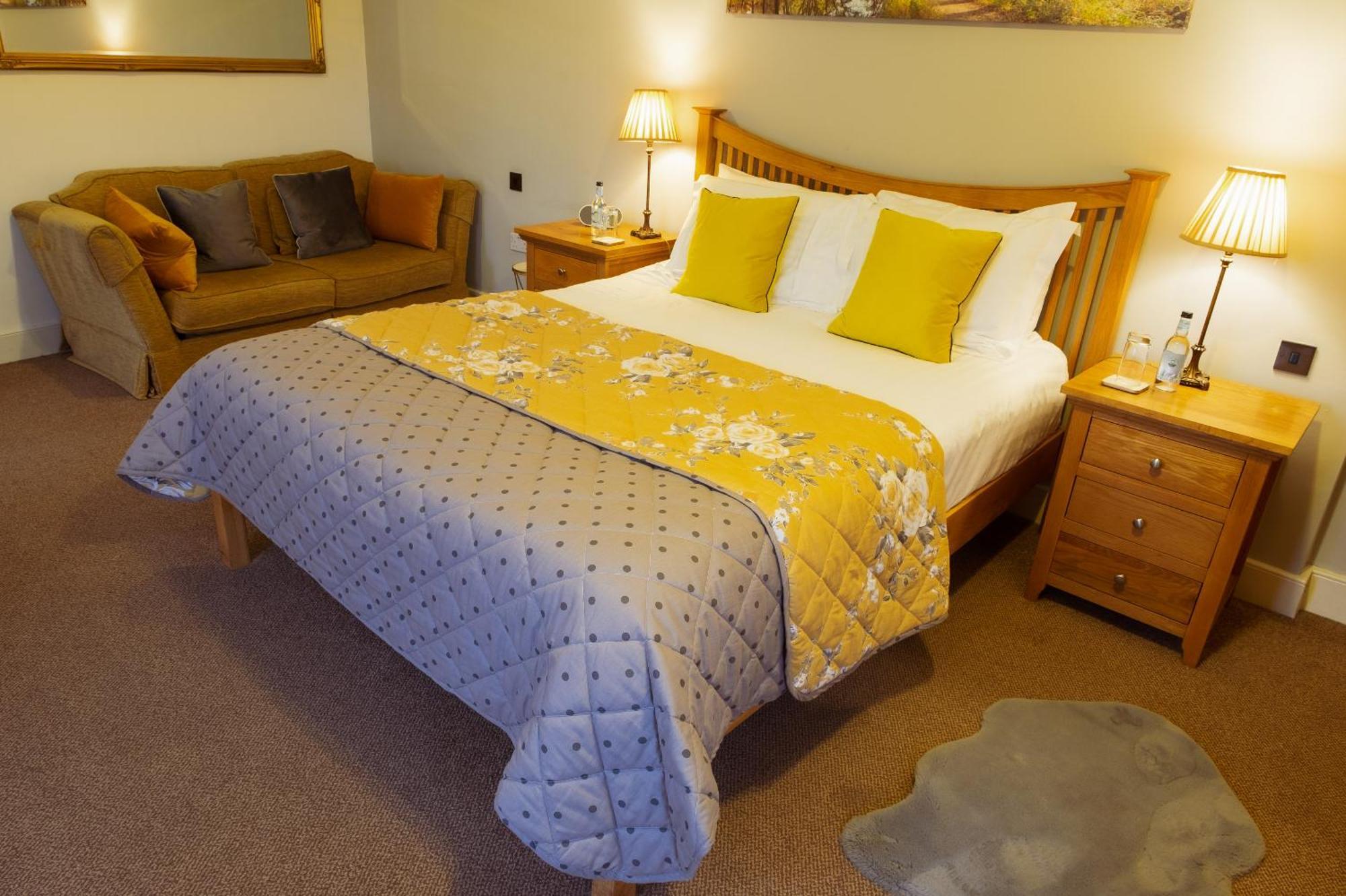 Kings Arms Hotel Abergavenny Zimmer foto